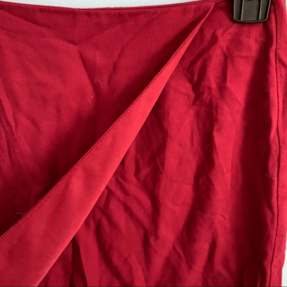 Red Skirt - Picture 4 of 5